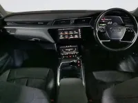 Używany Audi e-tron Advanced 230 kW (313 KM) 2020 Niebieski SUV