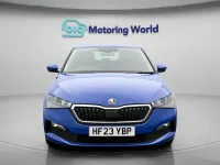 Usado Skoda Scala SE L 110 CV (80 kW) 2023 Azul Utilitario