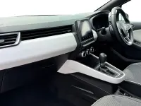 Used Renault Clio Techno 140 HP (102 kW) 2023 Black Hatchback