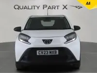 Used Toyota Aygo X PURE 72 HP (52 kW) 2023 White SUV