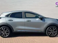 Usado Ford Puma Titanium 125 CV (91 kW) 2024 Plateado SUV