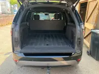 Used Land Rover Discovery HSE Dynamic 296 HP (217 kW) 2024 Eiger grey metallic SUV