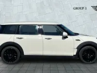Usado Mini Cooper D Clubman 148 CV (108 kW) 2016 Blanco Familiar