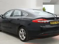 Używany Ford Mondeo Zetec 180 KM (132 kW) 2019 Czarny Hatchback
