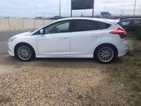 Used Ford Focus Zetec 180 HP (132 kW) 2012 White Hatchback