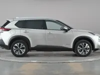 Used Nissan X-Trail N-Connecta 213 HP (156 kW) 2024 Silver SUV
