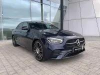 Usado Mercedes E400 AMG line 2023 Azul Sedan