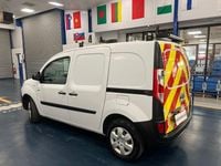 Used Renault Kangoo Business 44 kW (60 HP) 2018 White MPV