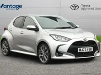 Used Toyota Yaris 113 HP (83 kW) 2022 Silver Hatchback