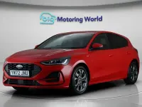 Used Ford Focus ST-Line 125 HP (91 kW) 2023 Red Hatchback