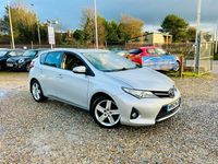 Used Toyota Auris Sport 132 HP (97 kW) 2012 Silver Hatchback