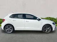 Used VW Polo SEL 110 HP (80 kW) 2021 White Hatchback