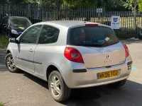 Used Renault Clio II Dynamique 98 HP (72 kW) 2006 Silver Hatchback