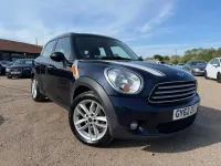 Begagnad Mini Cooper D 2012 Blå Halvkombi