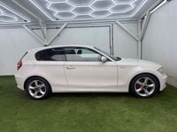 Used BMW 116 Sport Line 2009 White Hatchback