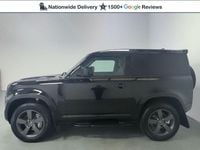 Used Land Rover Defender HSE Dynamic 350 HP (257 kW) 2025 Black Hatchback