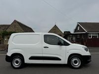 Used Vauxhall Combo 2022 White MPV