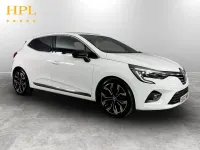 Used Renault Clio V Techno 90 HP (66 kW) 2023 White Hatchback