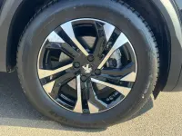 Used Peugeot e-2008 Allure Premium 98 kW (134 HP) 2022 Black SUV