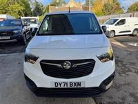 Used Vauxhall Combo 100 HP (73 kW) 2021 White MPV