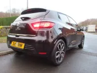 Used Renault Clio Iconic 90 HP (66 kW) 2025 Black Hatchback