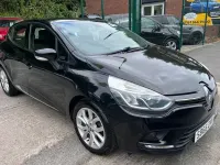 Used Renault Clio Dynamique 75 HP (55 kW) 2016 Black Hatchback