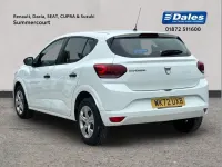 Used Dacia Sandero Essentiel 65 HP (47 kW) 2022 White Hatchback