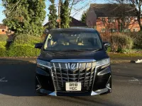 Usado Toyota Alphard 2025 Negro Monovolumen