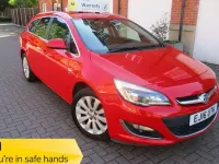 Second-hand Vauxhall Astra Elite 2016 Roșu Break