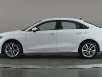Usado Audi A3 Sport 150 HP (110 kW) 2023 Branco Sedan