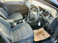 Used VW Golf VII SE 115 HP (84 kW) 2017 Black Hatchback