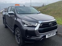 Used Toyota HiLux Luxury 204 HP (150 kW) 2021 Grey Pickup