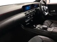 Used Mercedes A200 Executive 163 HP (119 kW) 2019 White Hatchback