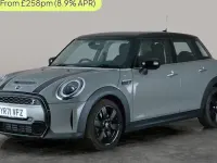 Usado Mini Cooper S Classic 178 HP (130 kW) 2022 Citadino