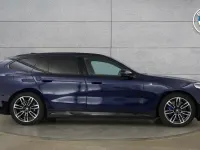 Used BMW i5 M Sport 246 kW (335 HP) 2025 Blue Estate