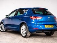 Used Seat Leon SE Dynamic 110 HP (80 kW) 2017 Blue Hatchback