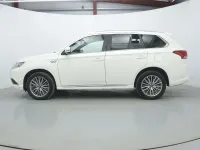 Used Mitsubishi Outlander P-HEV 2021 White SUV