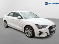 Second-hand Audi A3 Sport 150 CP (110 kW) 2023 Alb Berlinǎ