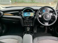 Used Mini Cooper Classic 134 HP (98 kW) 2023 Silver Hatchback