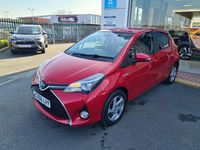 Used Toyota Yaris Hybrid 2016 Red Hatchback