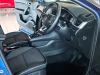Używany Renault Captur Version S 140 KM (102 kW) 2021 Niebieski SUV