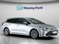 Second-hand Toyota Corolla Design 122 CP (89 kW) 2022 Break
