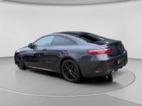 Usado Mercedes E300 AMG line 2021 Cinzento Coupé