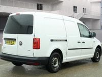 Used VW Caddy Maxi Startline 102 HP (75 kW) 2016 White MPV