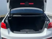 Gebraucht BMW 520 M Sport 190 PS (139 kW) 2020 Weiß Limousine