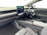 Used VW ID.7 Pro 210 kW (286 HP) 2025 White Hatchback