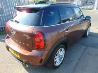 Used Mini Cooper SD Countryman 143 HP (105 kW) 2015 Brown SUV
