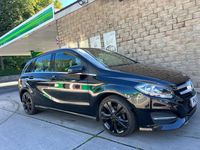Used Mercedes B180 109 HP (80 kW) 2015 Black MPV