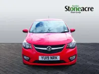 Usado Vauxhall Viva 72 HP (52 kW) 2019 Vermelho Citadino