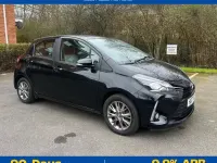 Used Toyota Yaris 111 HP (81 kW) 2017 Black Hatchback